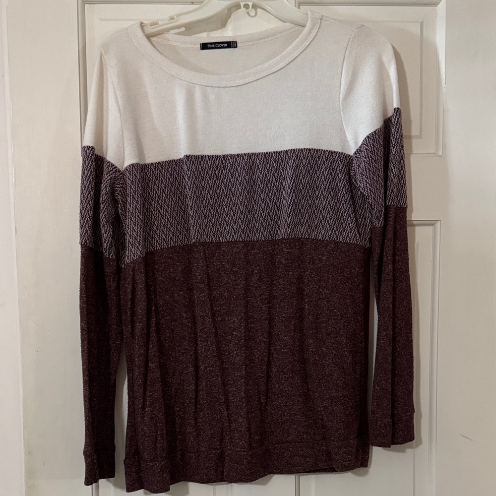 Pink Clover Women's Colorblock Sweater - Cream and Purple